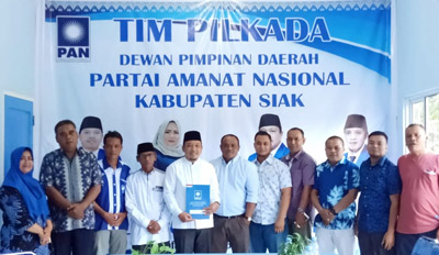 Siap Maju di Pilkada Siak, Husni Merza Mendaftar ke PAN 